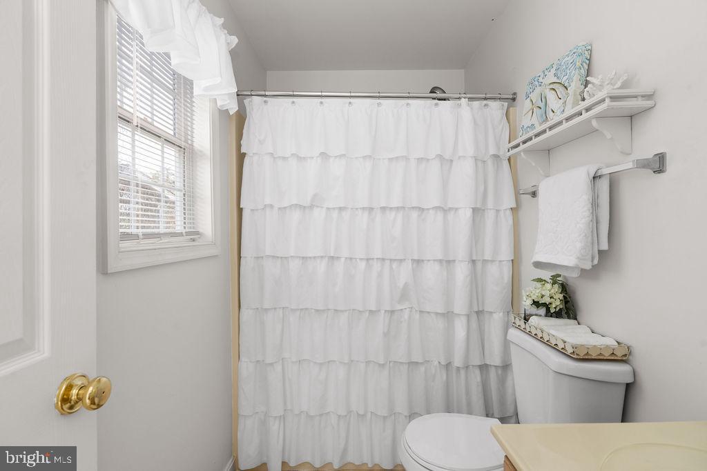 CLASSIC SHORES - Residential