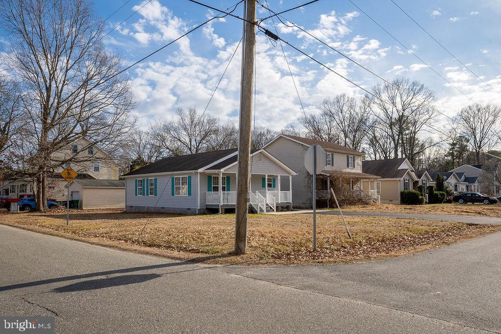 CLASSIC SHORES - Residential