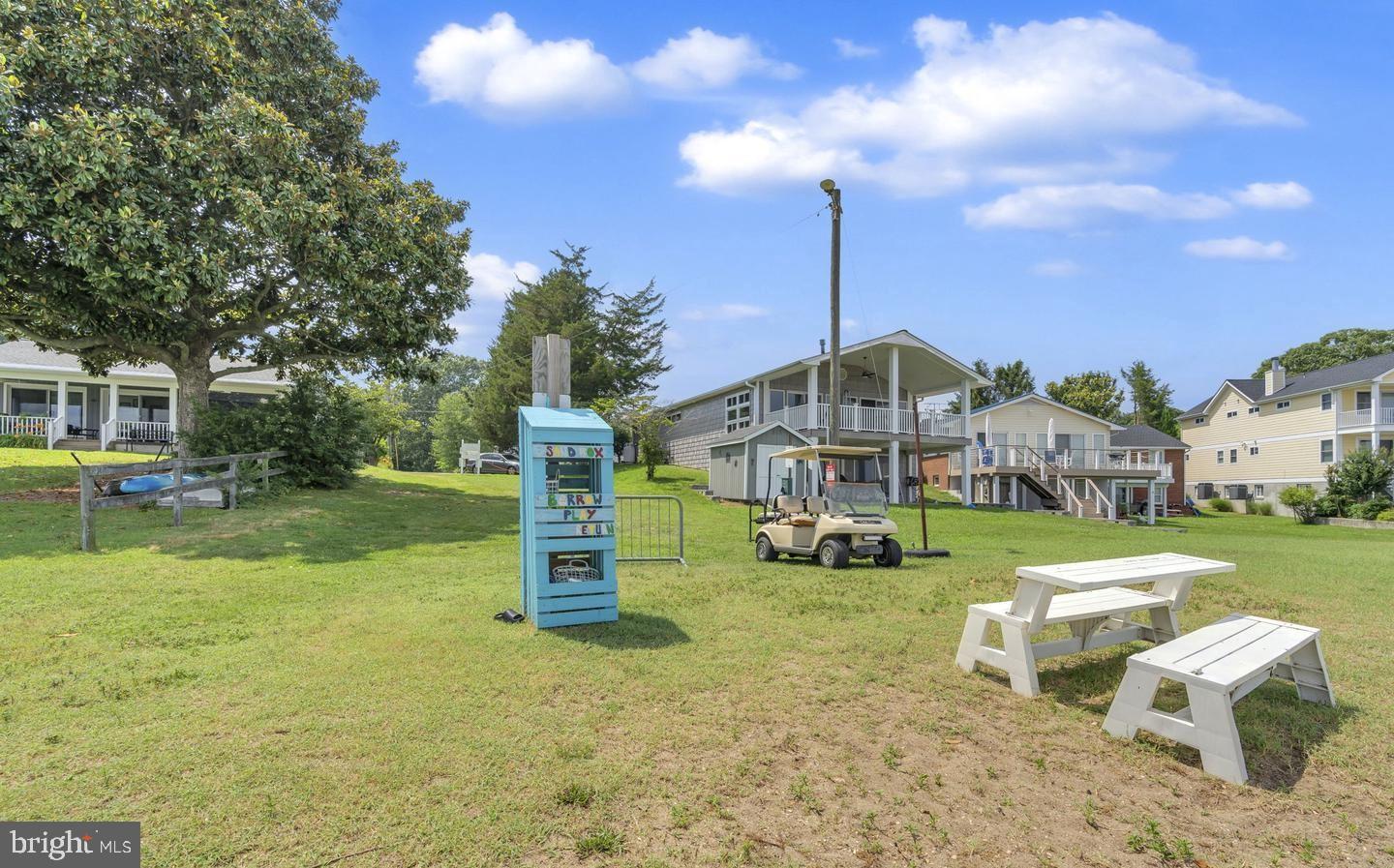 CLASSIC SHORES - Residential