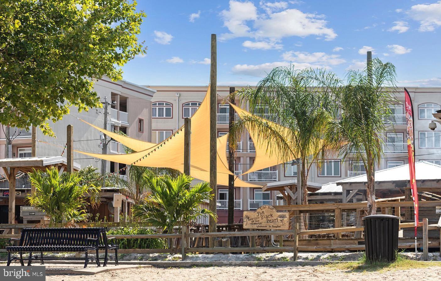 CLASSIC SHORES - Residential