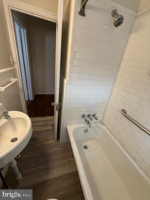 FRANKFORD - Residential Lease