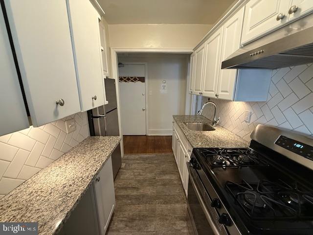 FRANKFORD - Residential Lease