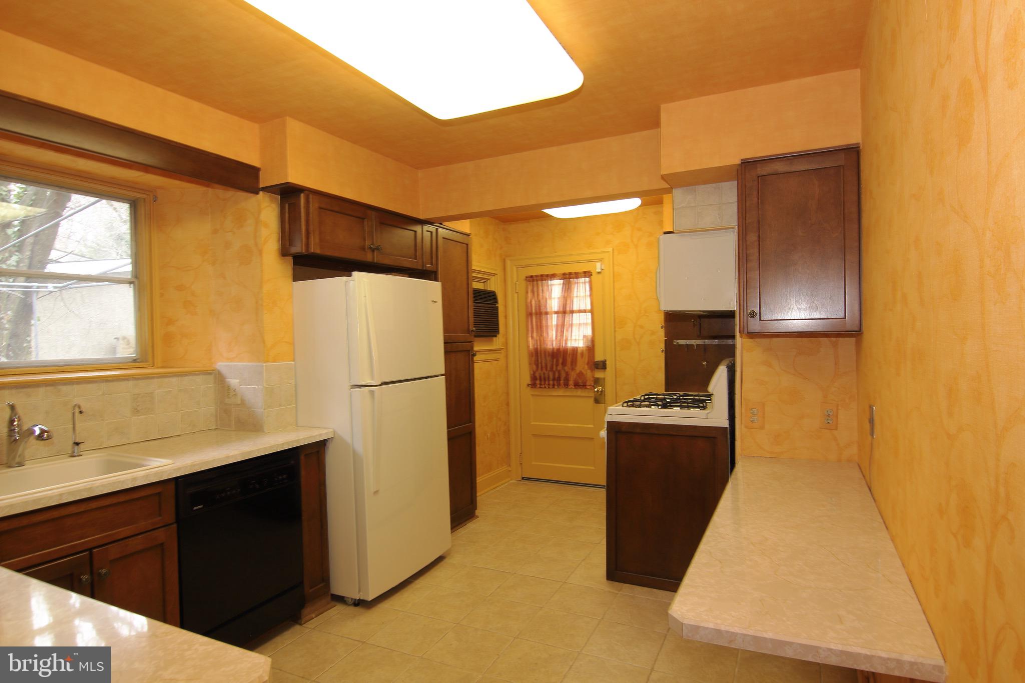 MERION STATION - Residential