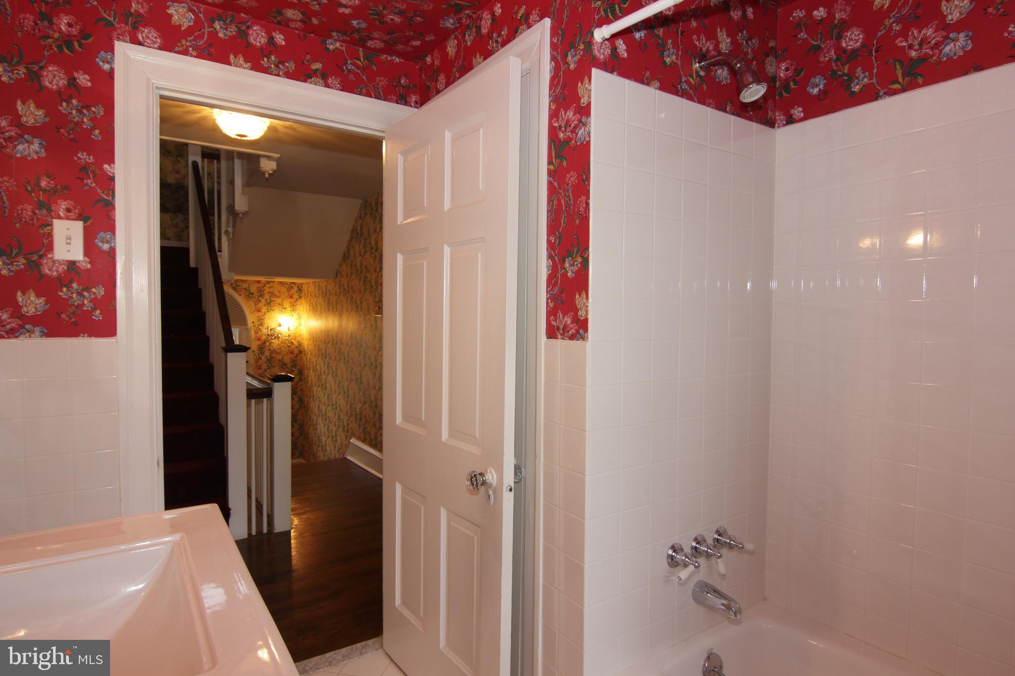 MERION STATION - Residential