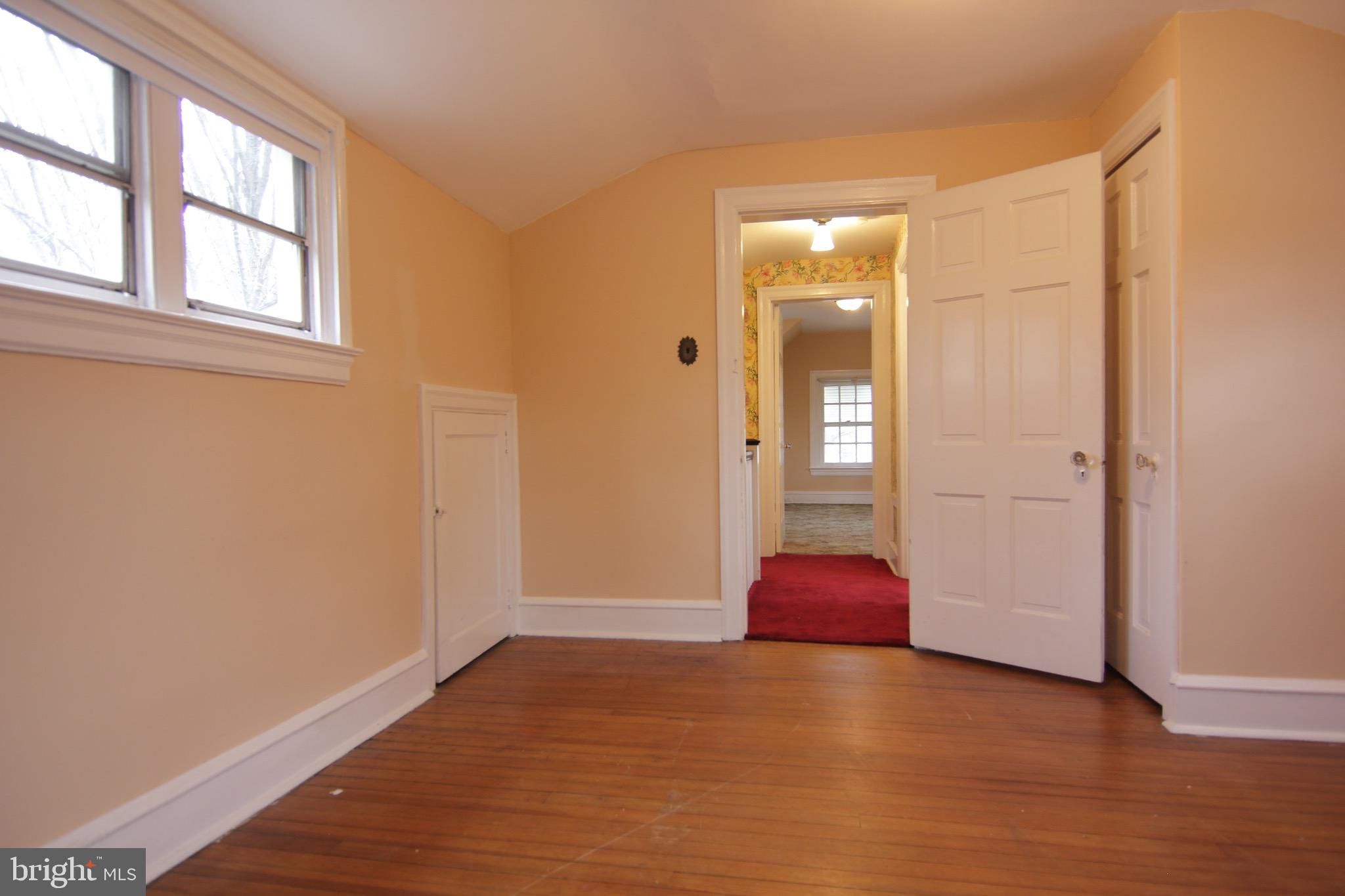 MERION STATION - Residential