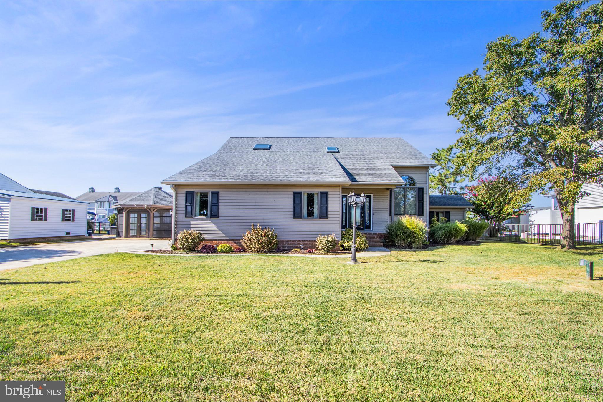 OLD LANDING - Residential