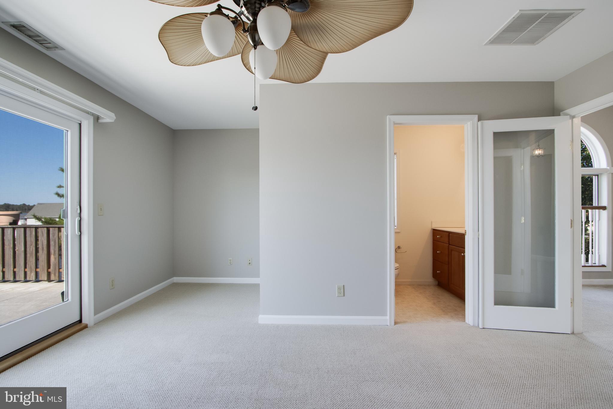 OLD LANDING - Residential