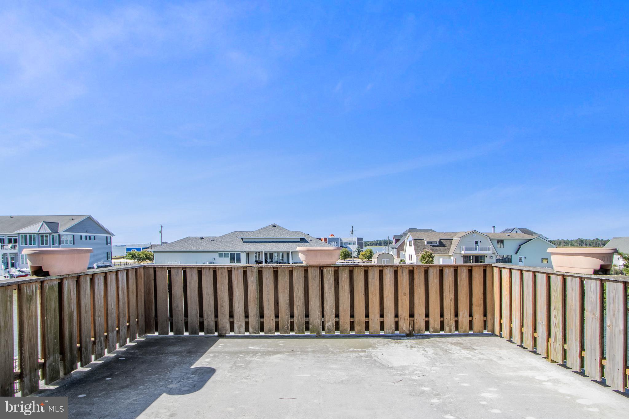 OLD LANDING - Residential