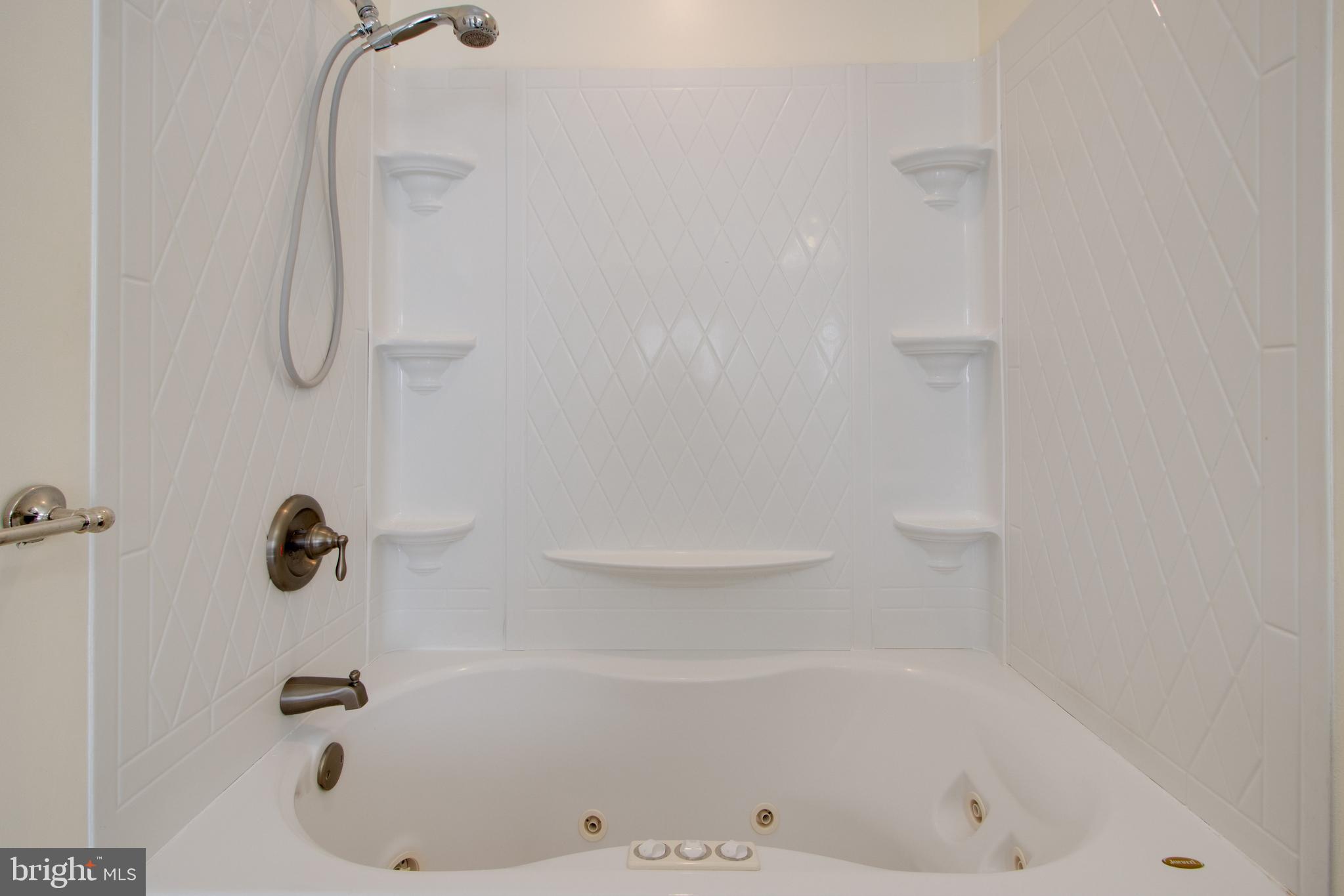 OLD LANDING - Residential