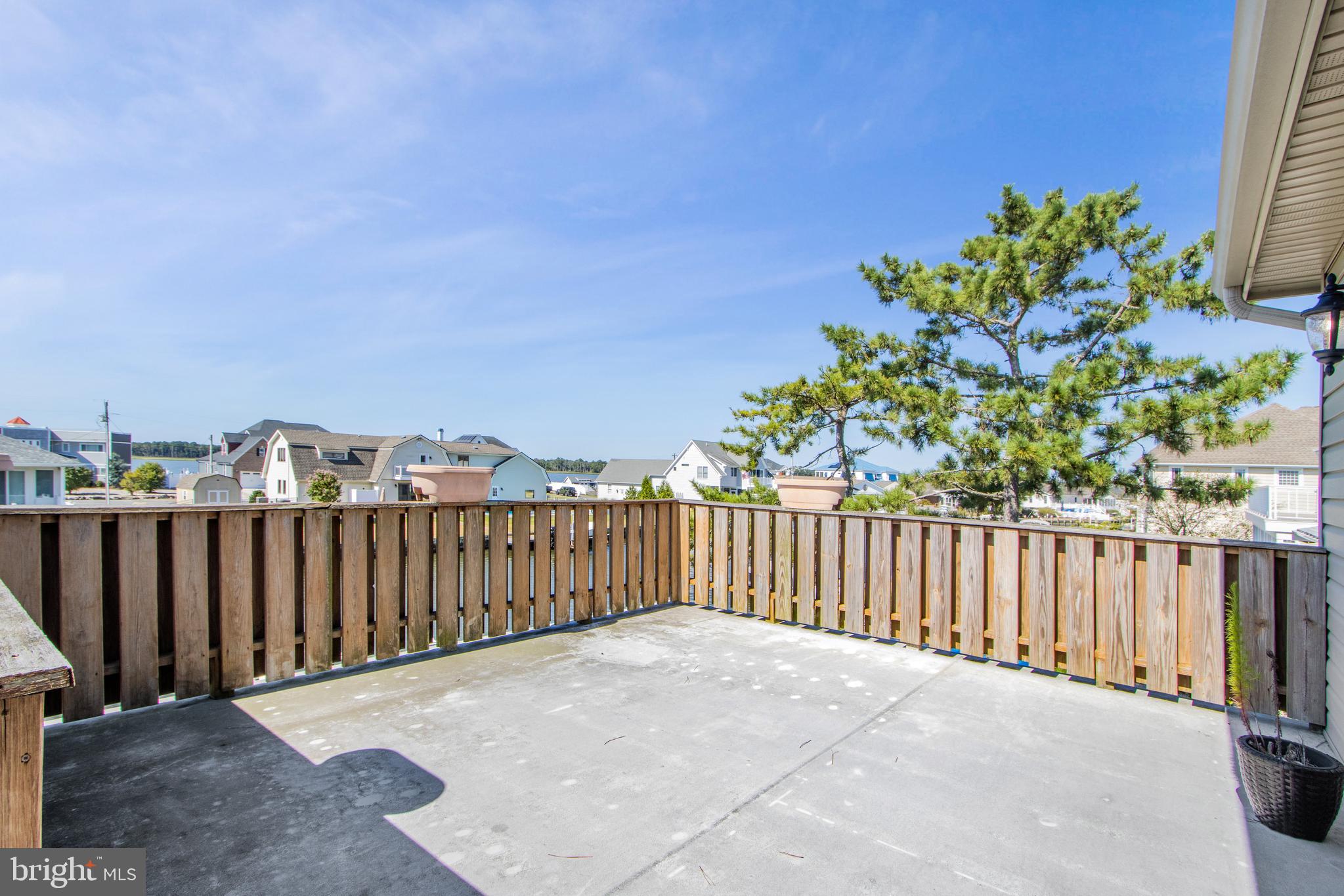 OLD LANDING - Residential