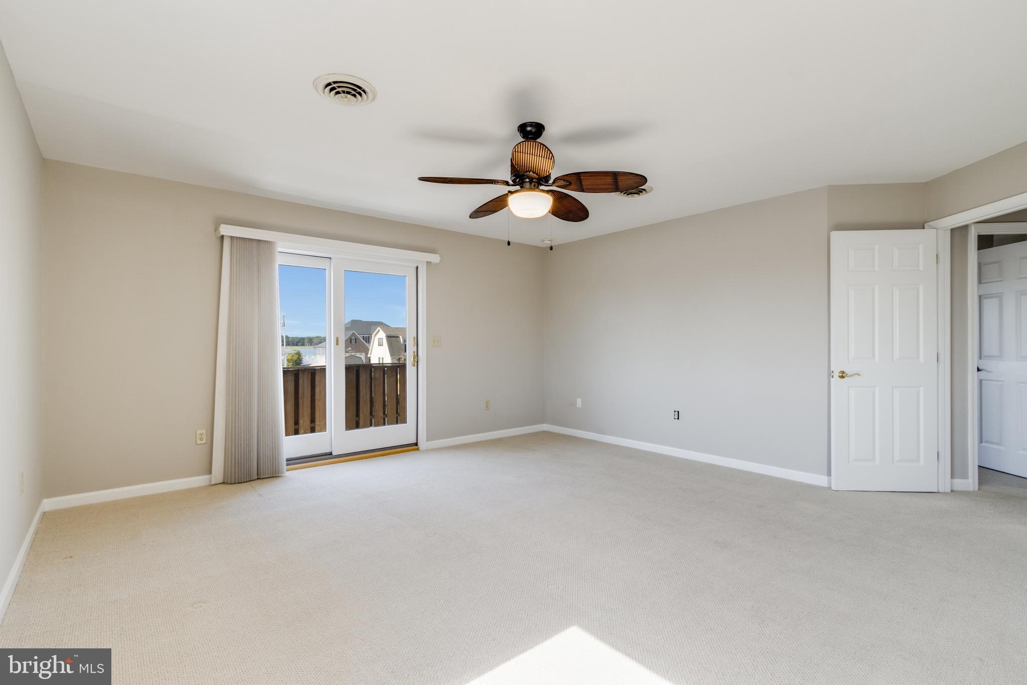 OLD LANDING - Residential