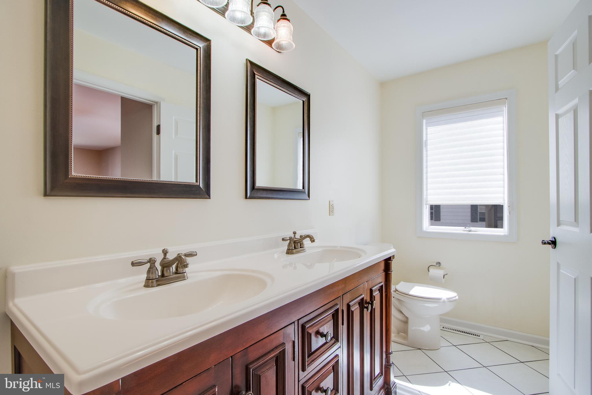 OLD LANDING - Residential