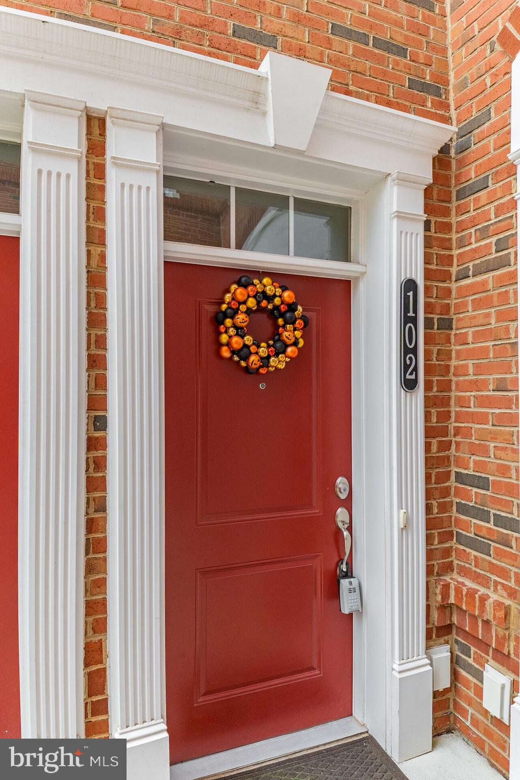 RIDGES AT LOUDOUN VALLEY - Residential