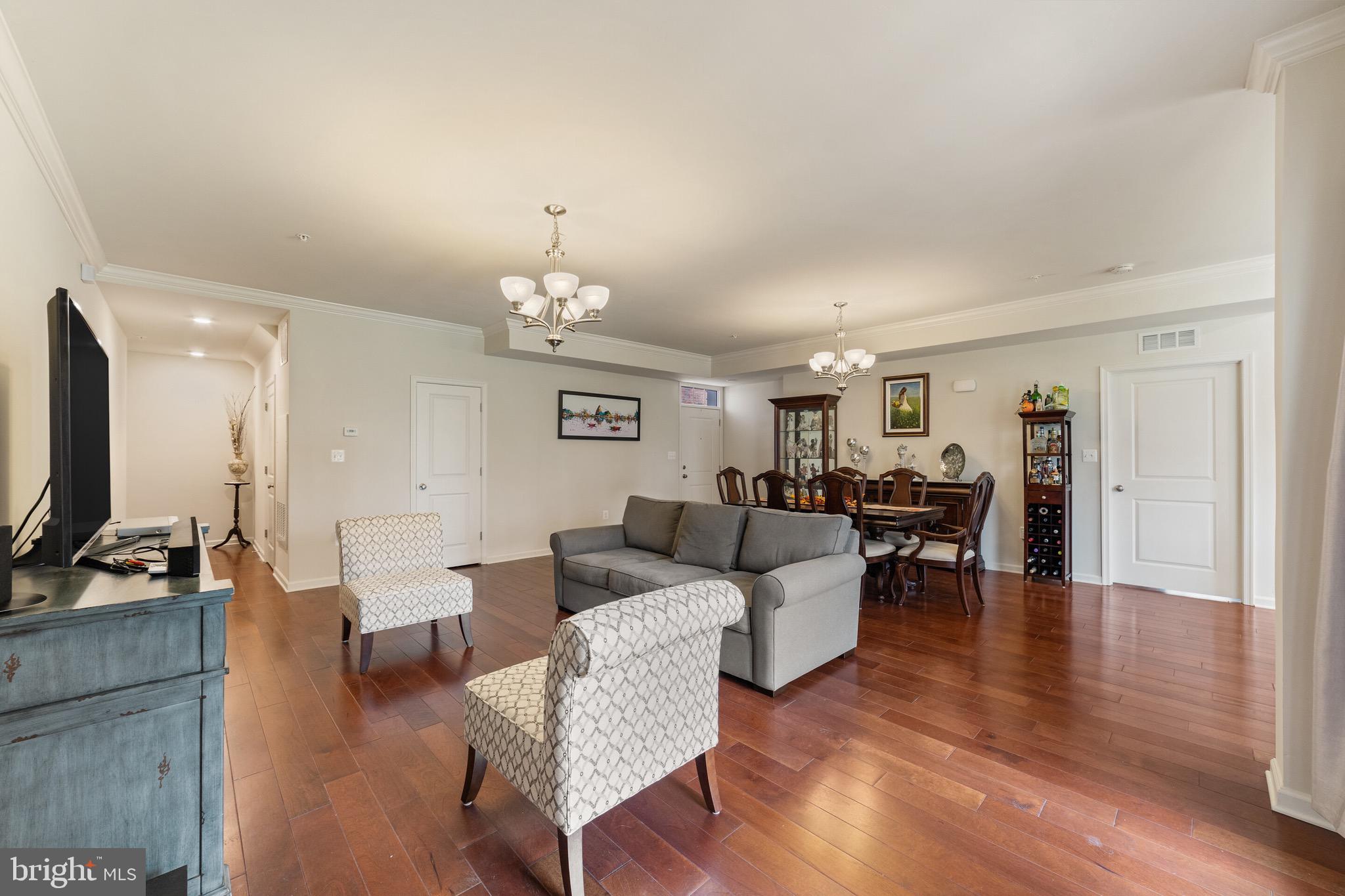 RIDGES AT LOUDOUN VALLEY - Residential