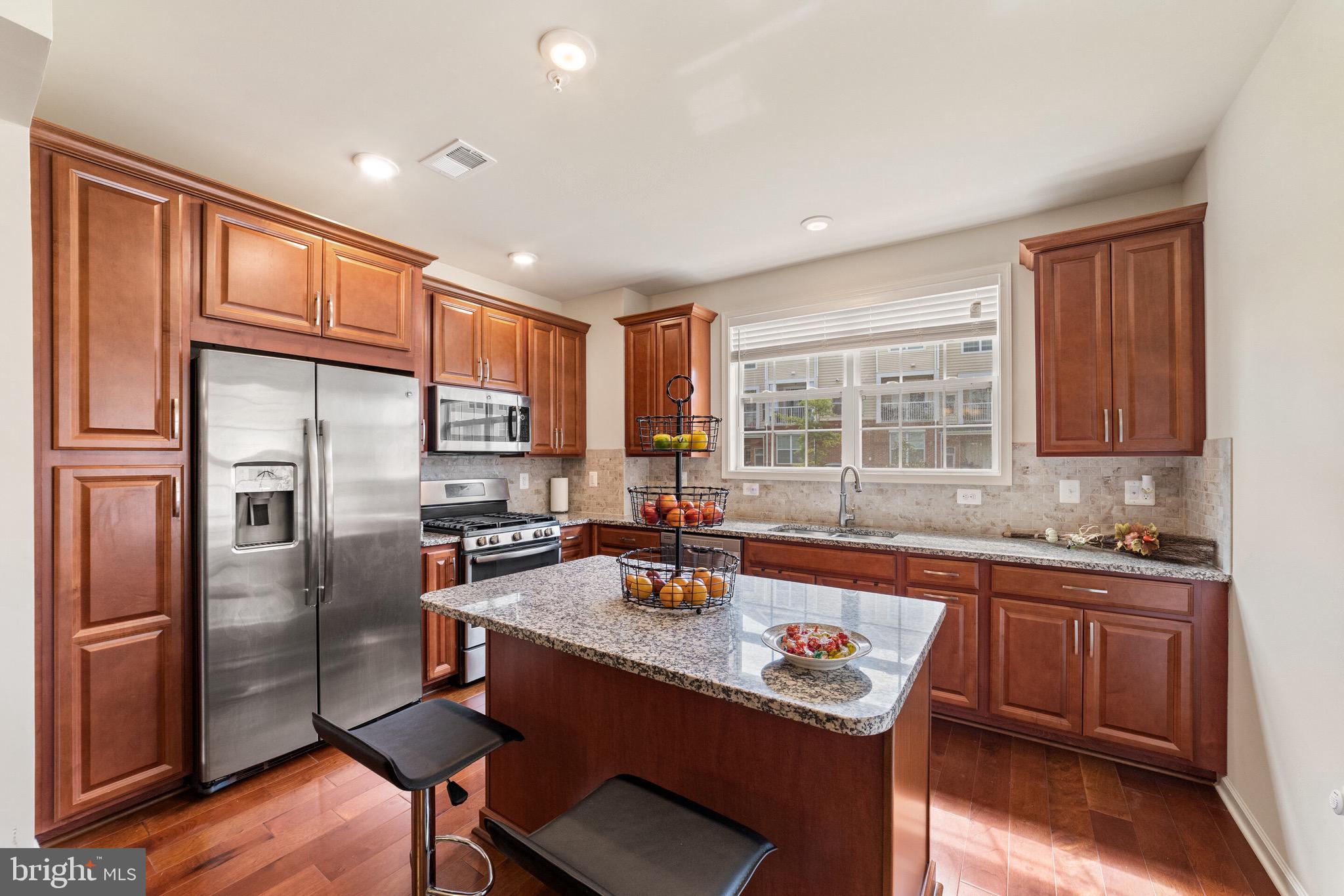 RIDGES AT LOUDOUN VALLEY - Residential