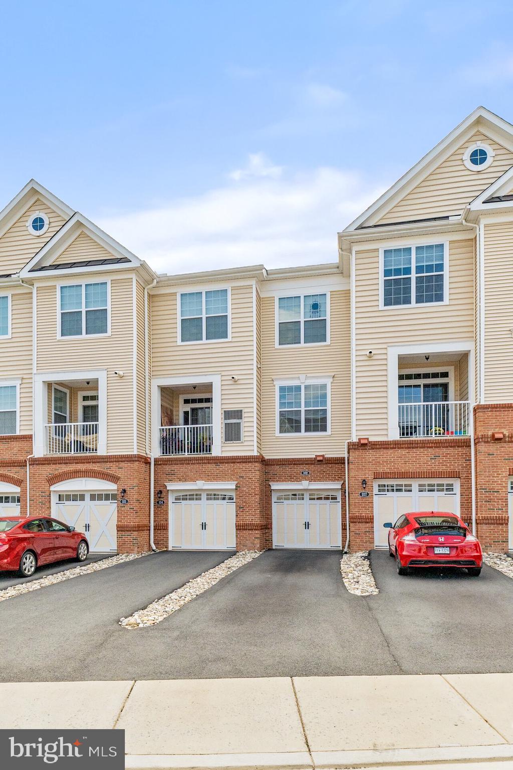 RIDGES AT LOUDOUN VALLEY - Residential