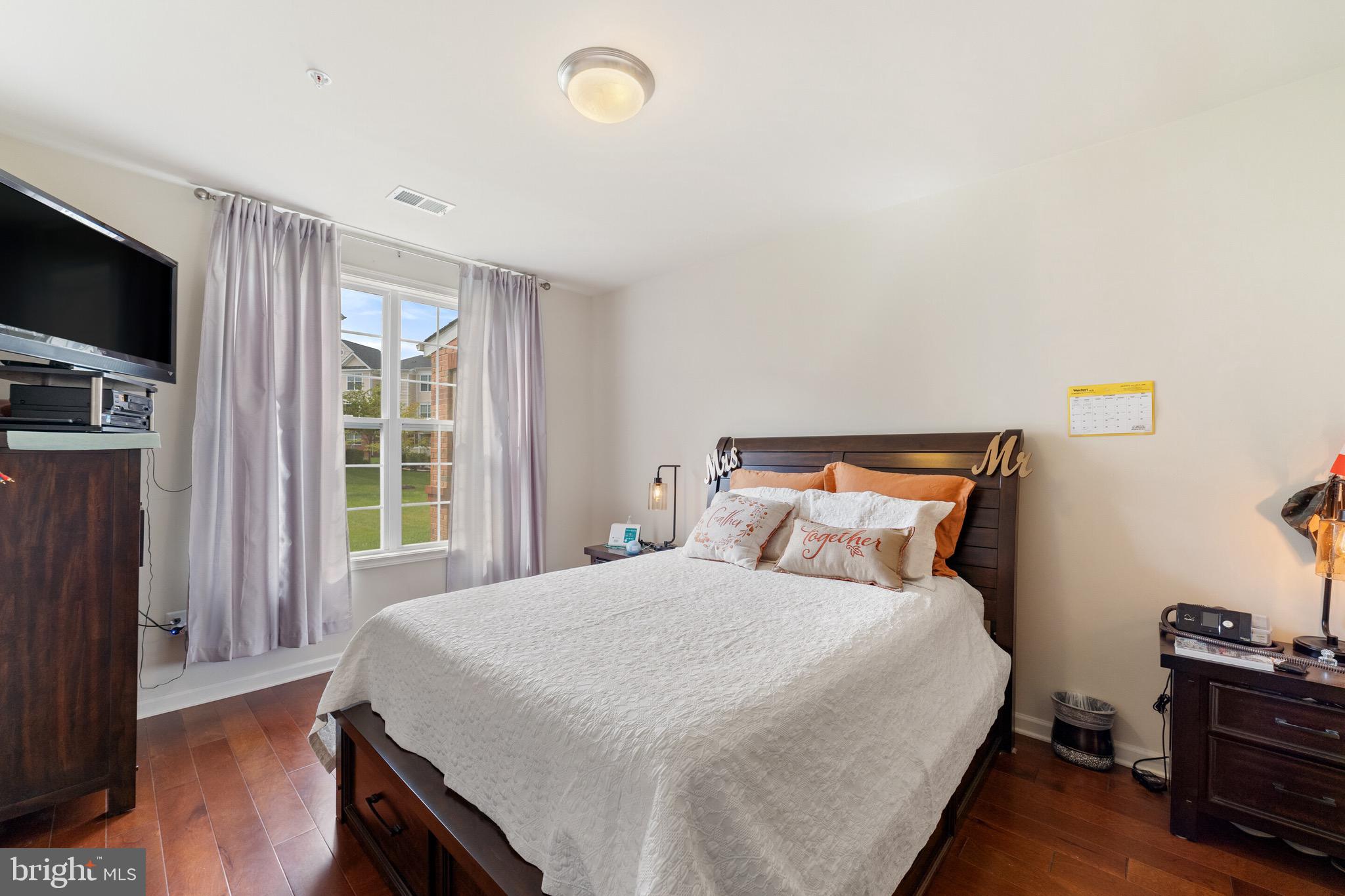 RIDGES AT LOUDOUN VALLEY - Residential