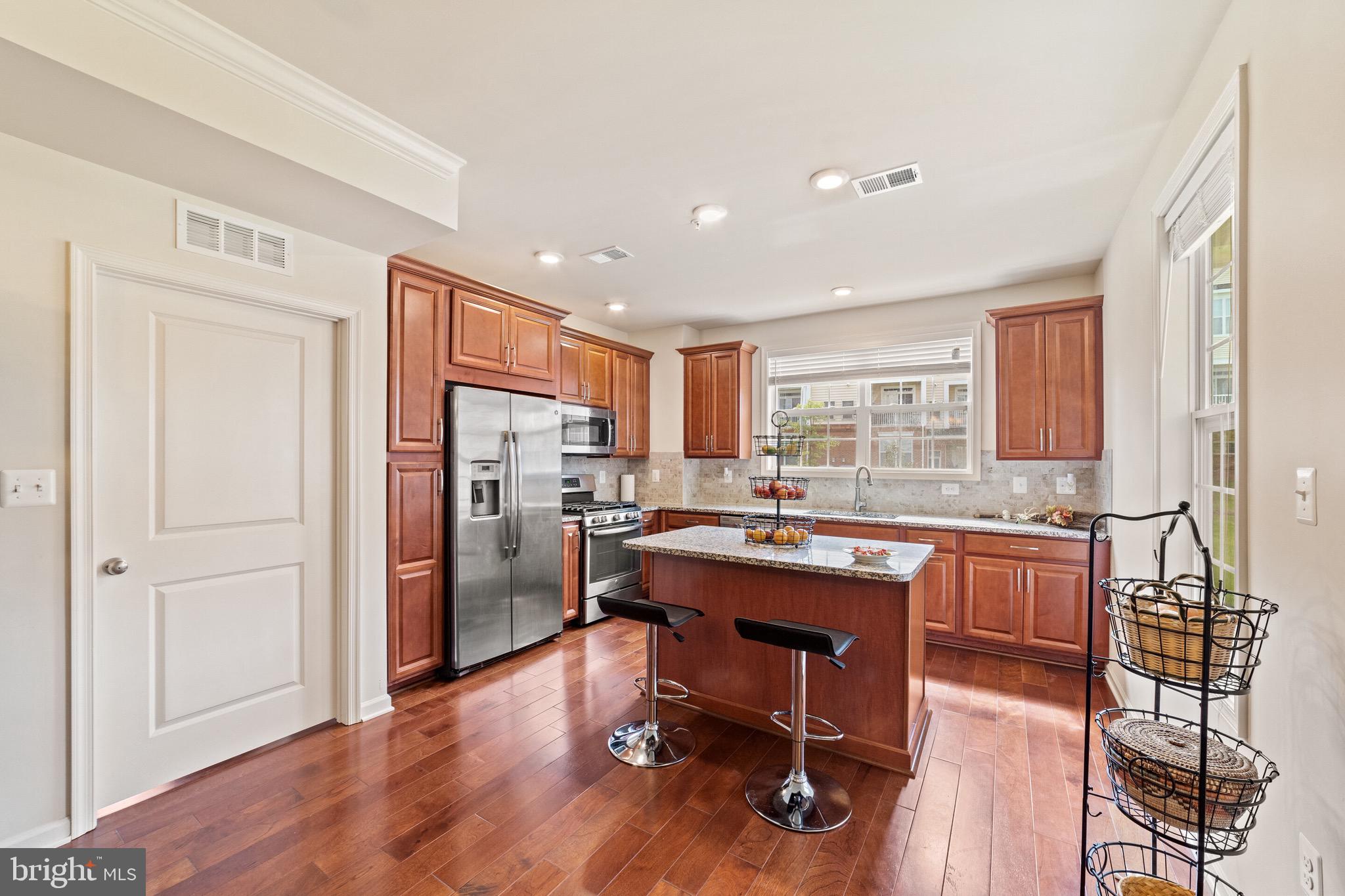 RIDGES AT LOUDOUN VALLEY - Residential