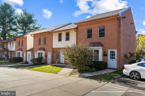 Photo of 111 Warren Road, COCKEYSVILLE, MD 21030 (MLS # MDBC2152378)