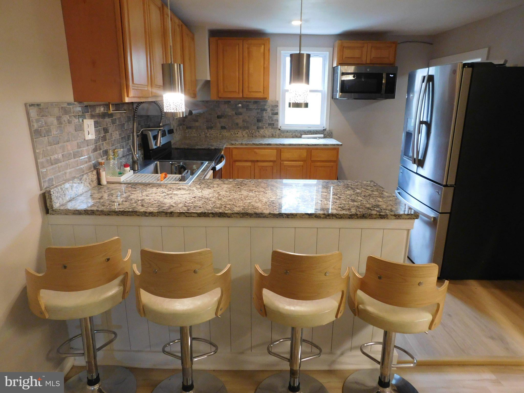 157 W 4TH STREET