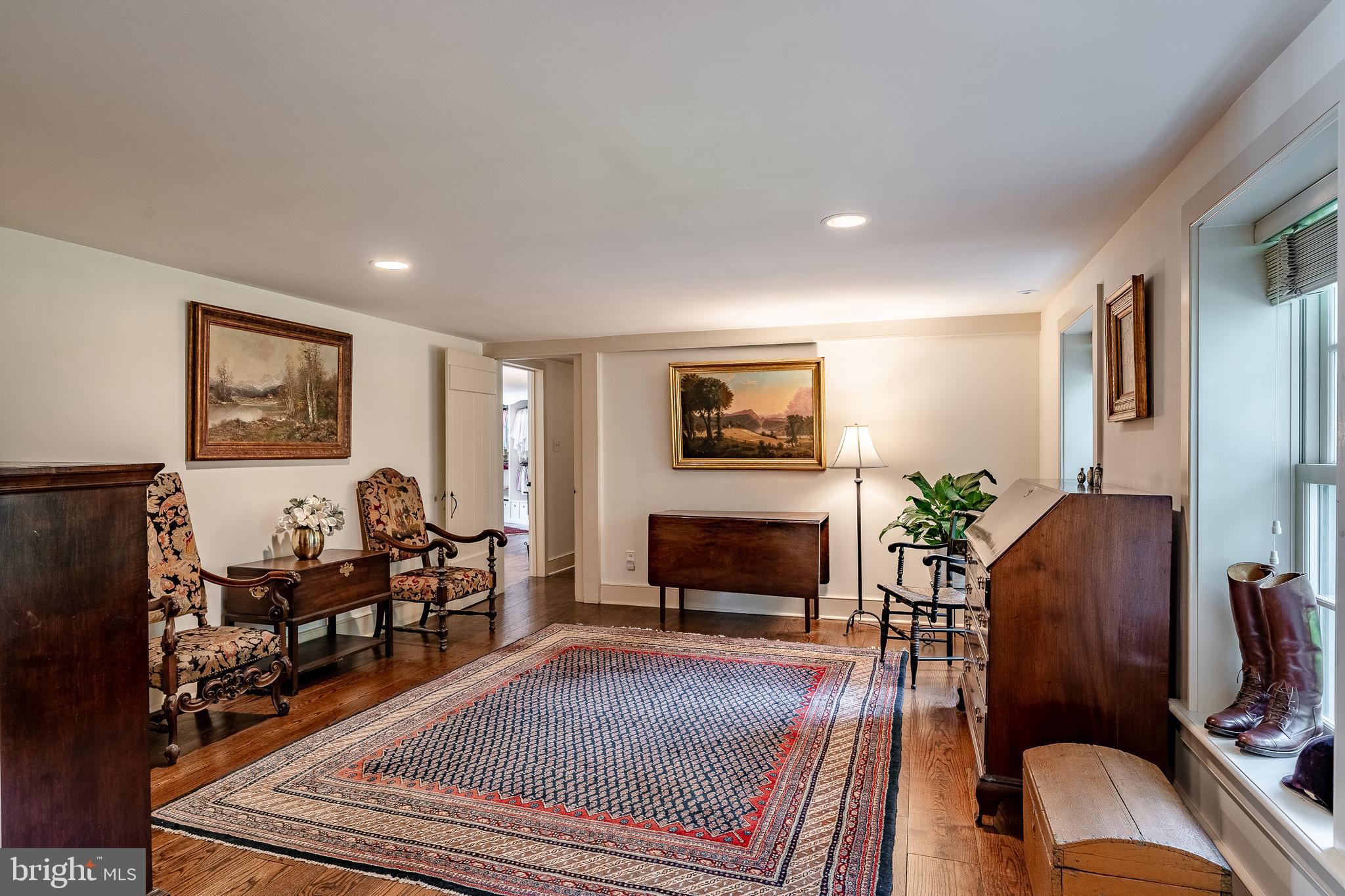 DOUGLASS LANE - Residential