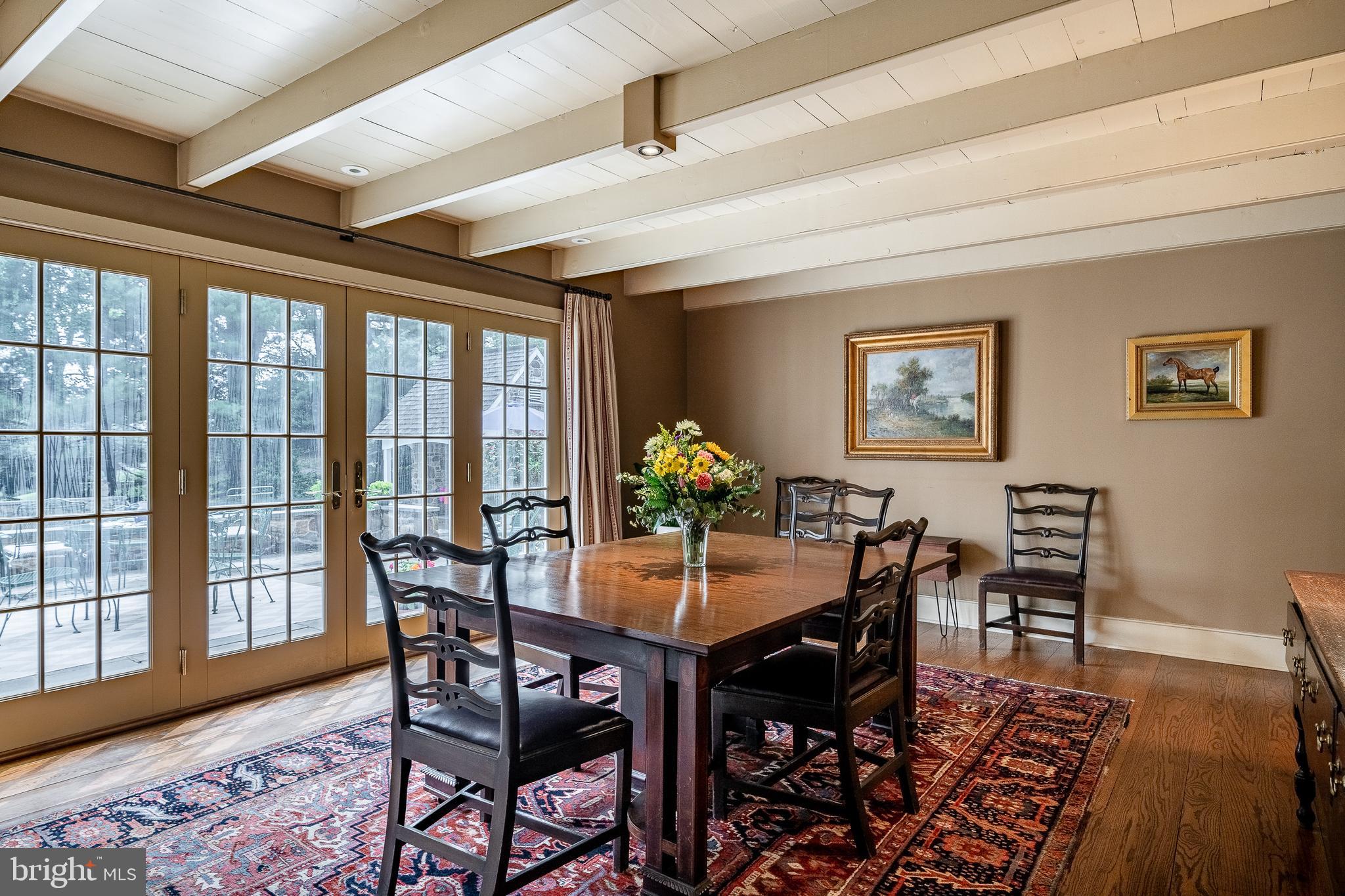 DOUGLASS LANE - Residential