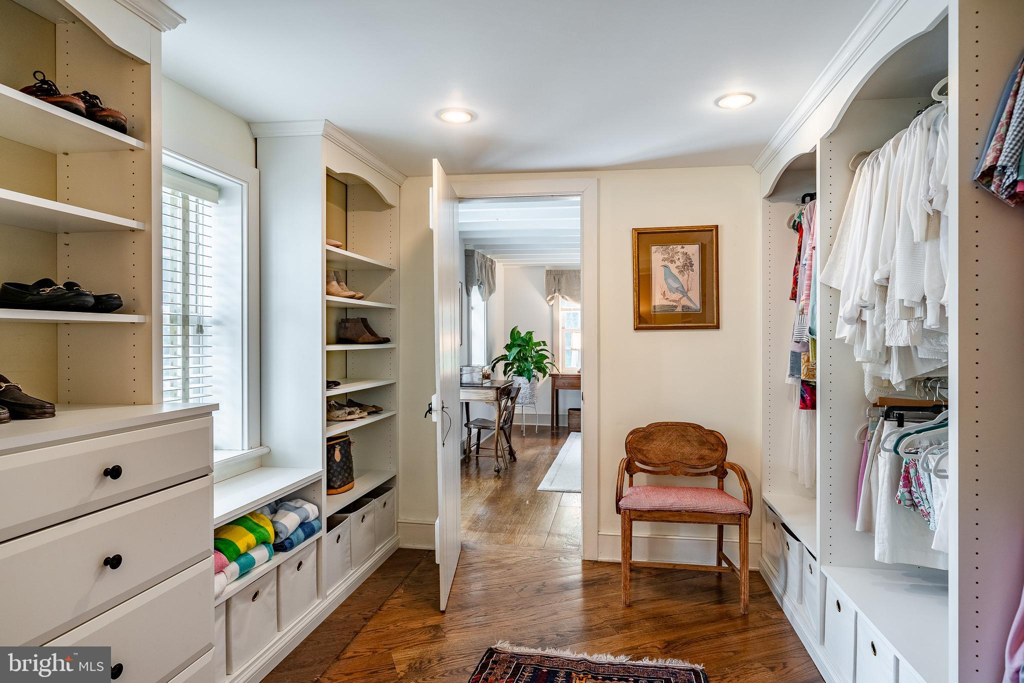 DOUGLASS LANE - Residential