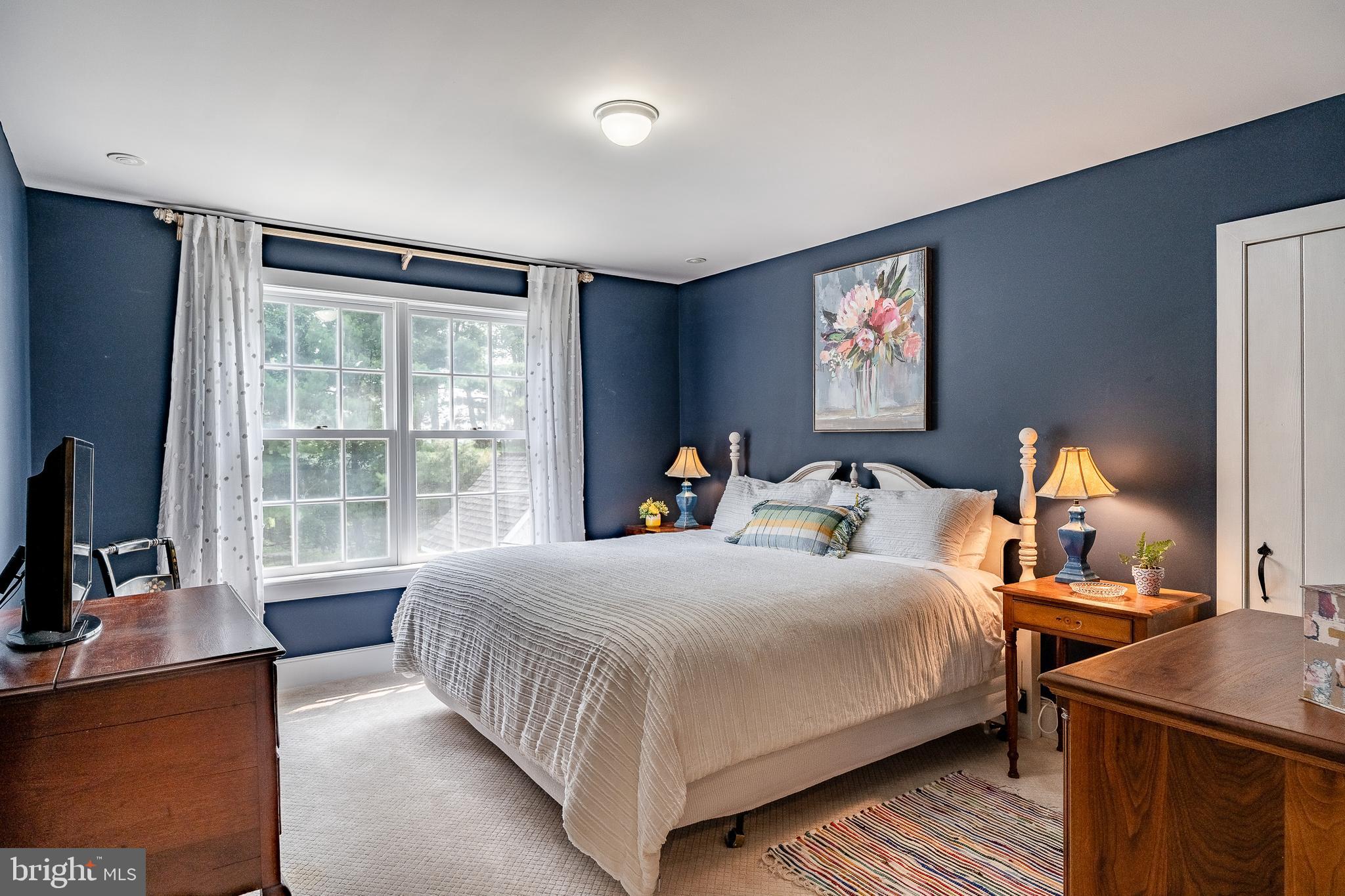 DOUGLASS LANE - Residential