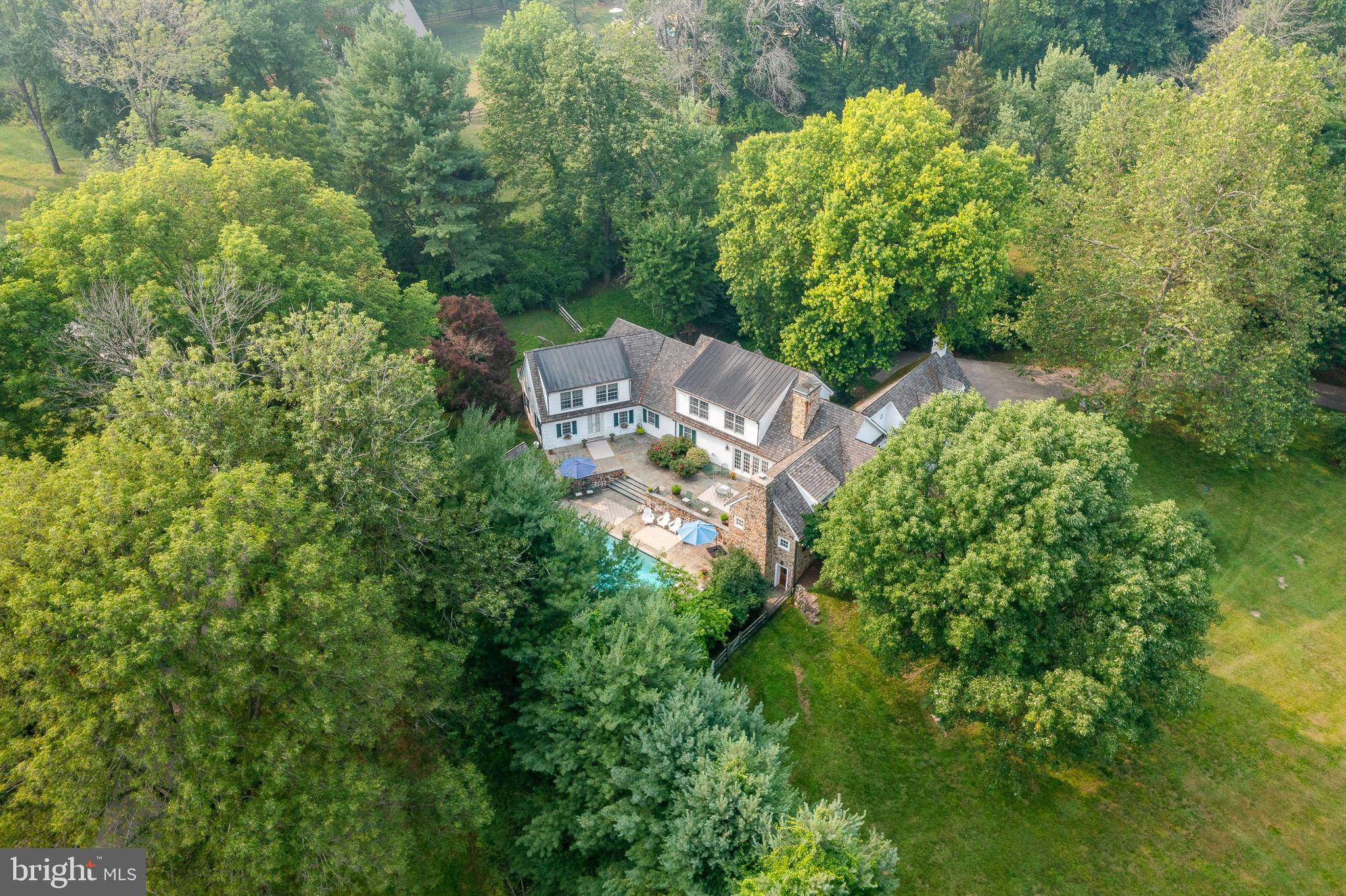 DOUGLASS LANE - Residential