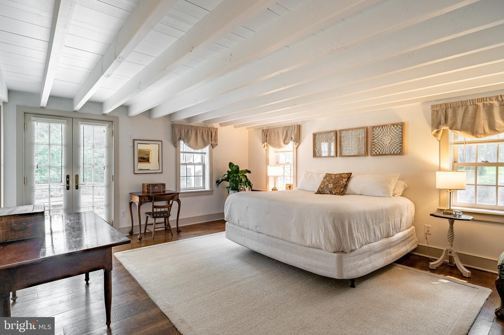 DOUGLASS LANE - Residential