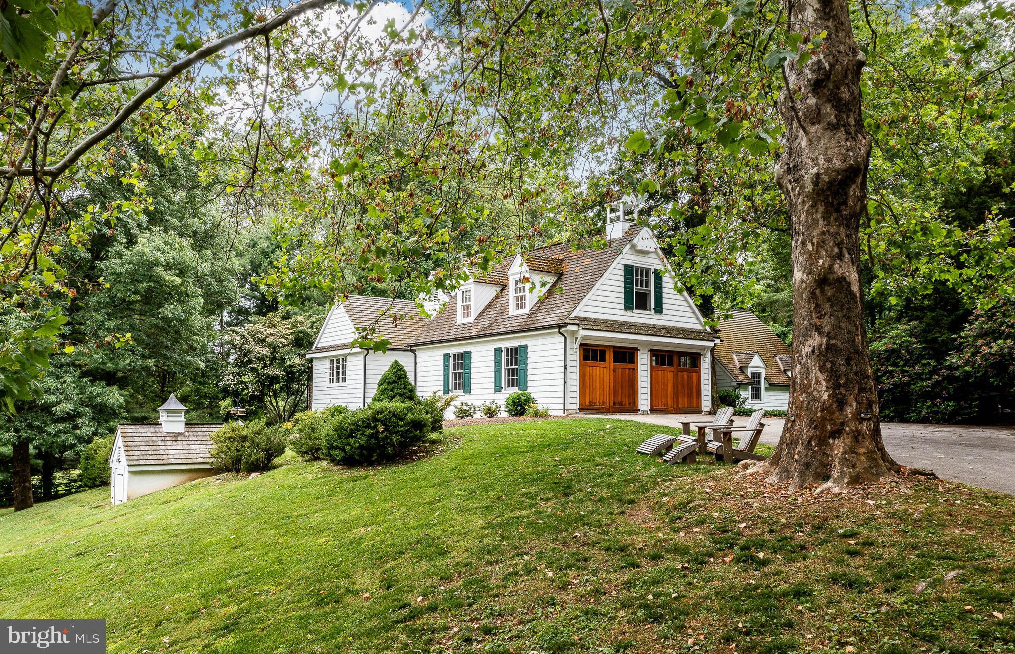 DOUGLASS LANE - Residential