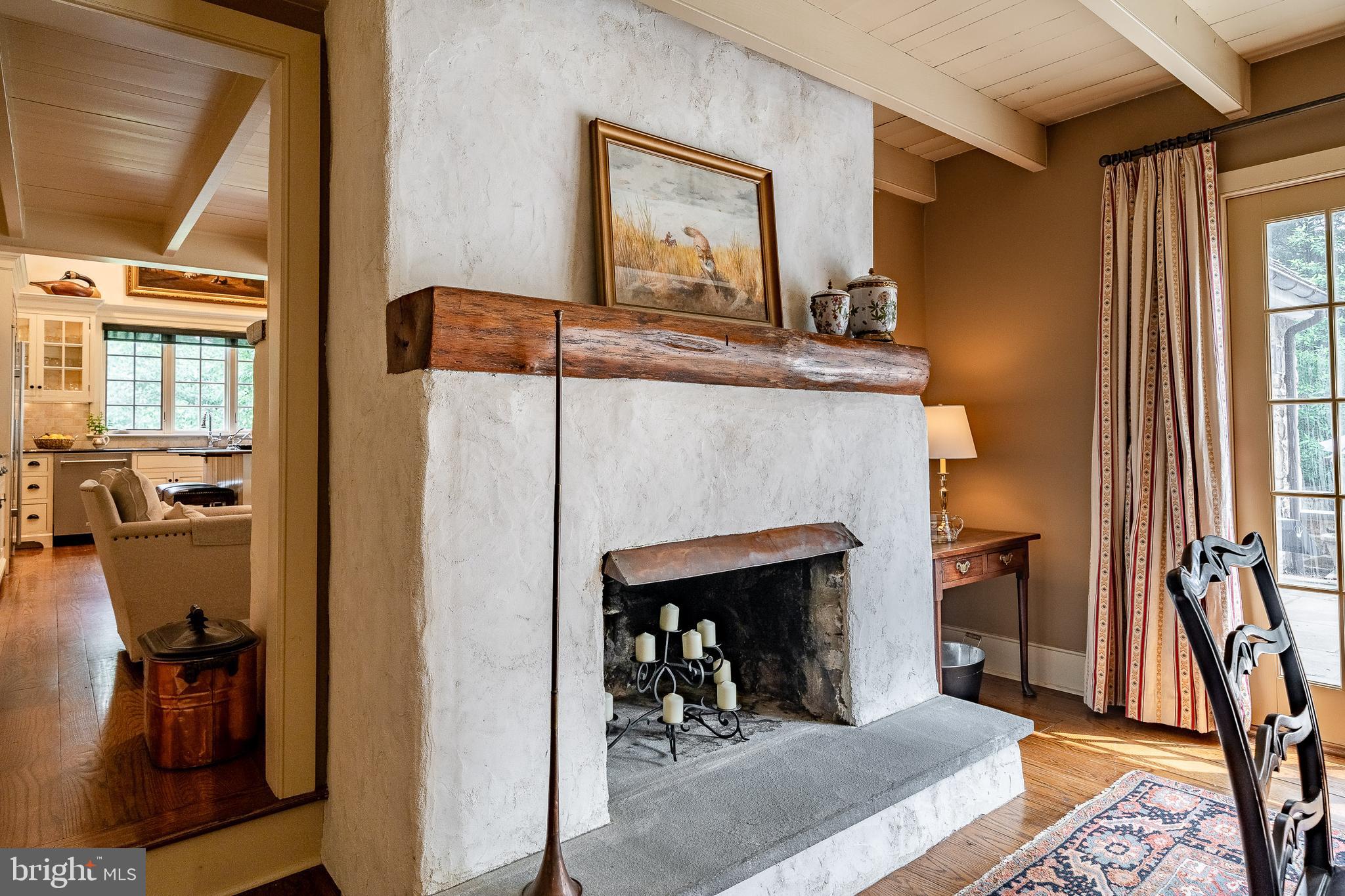 DOUGLASS LANE - Residential