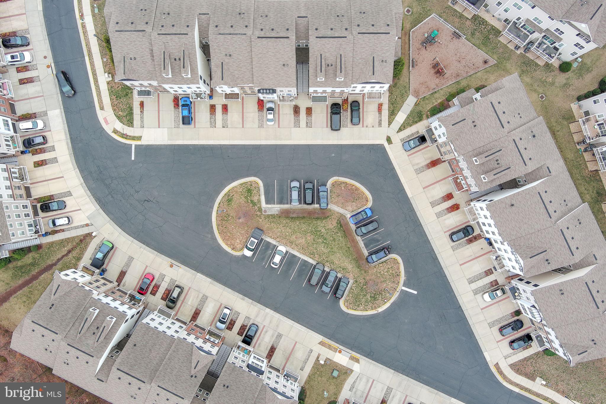 SUMMERWALK AT STONE RIDGE - Residential Lease