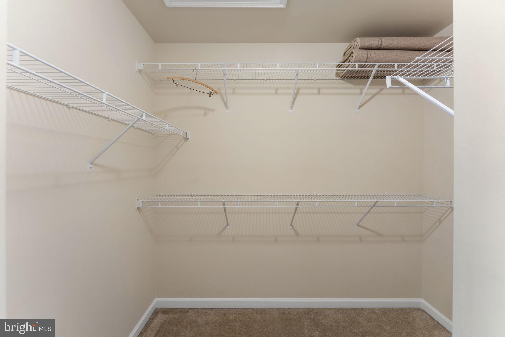 SUMMERWALK AT STONE RIDGE - Residential Lease