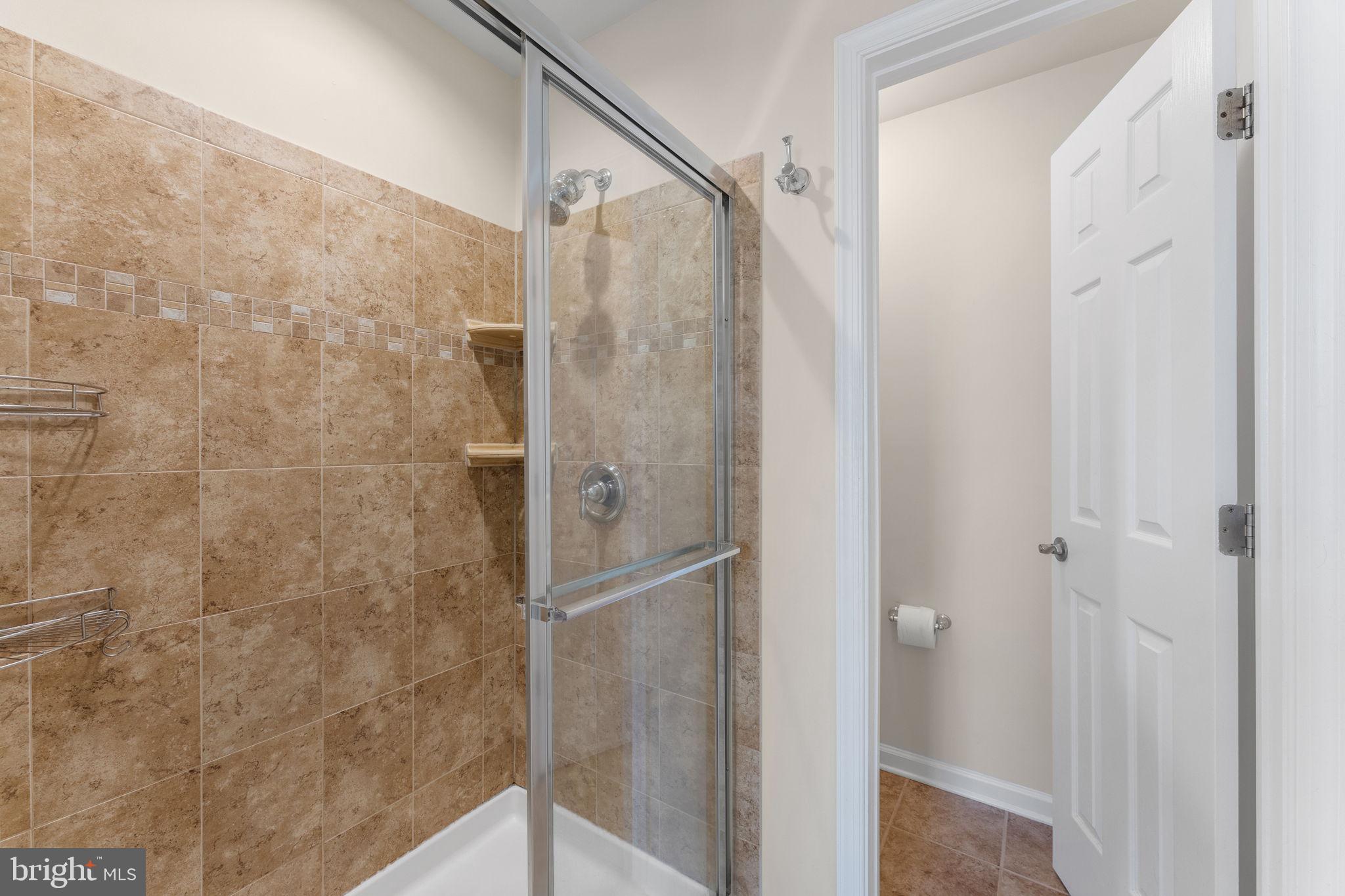 SUMMERWALK AT STONE RIDGE - Residential Lease