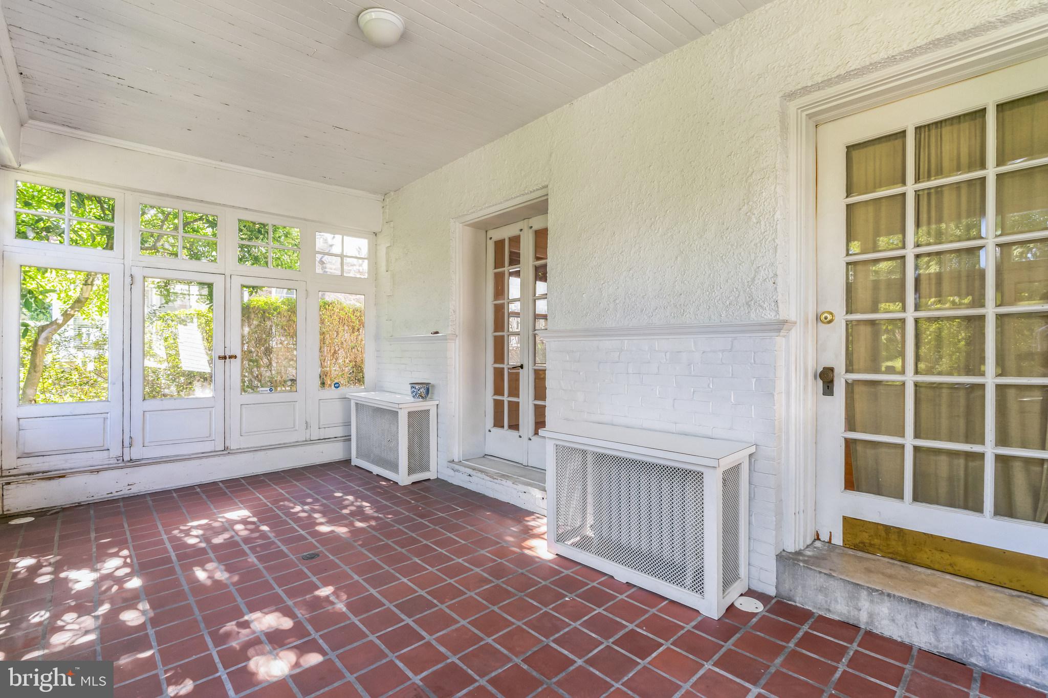 OVERBROOK - Residential