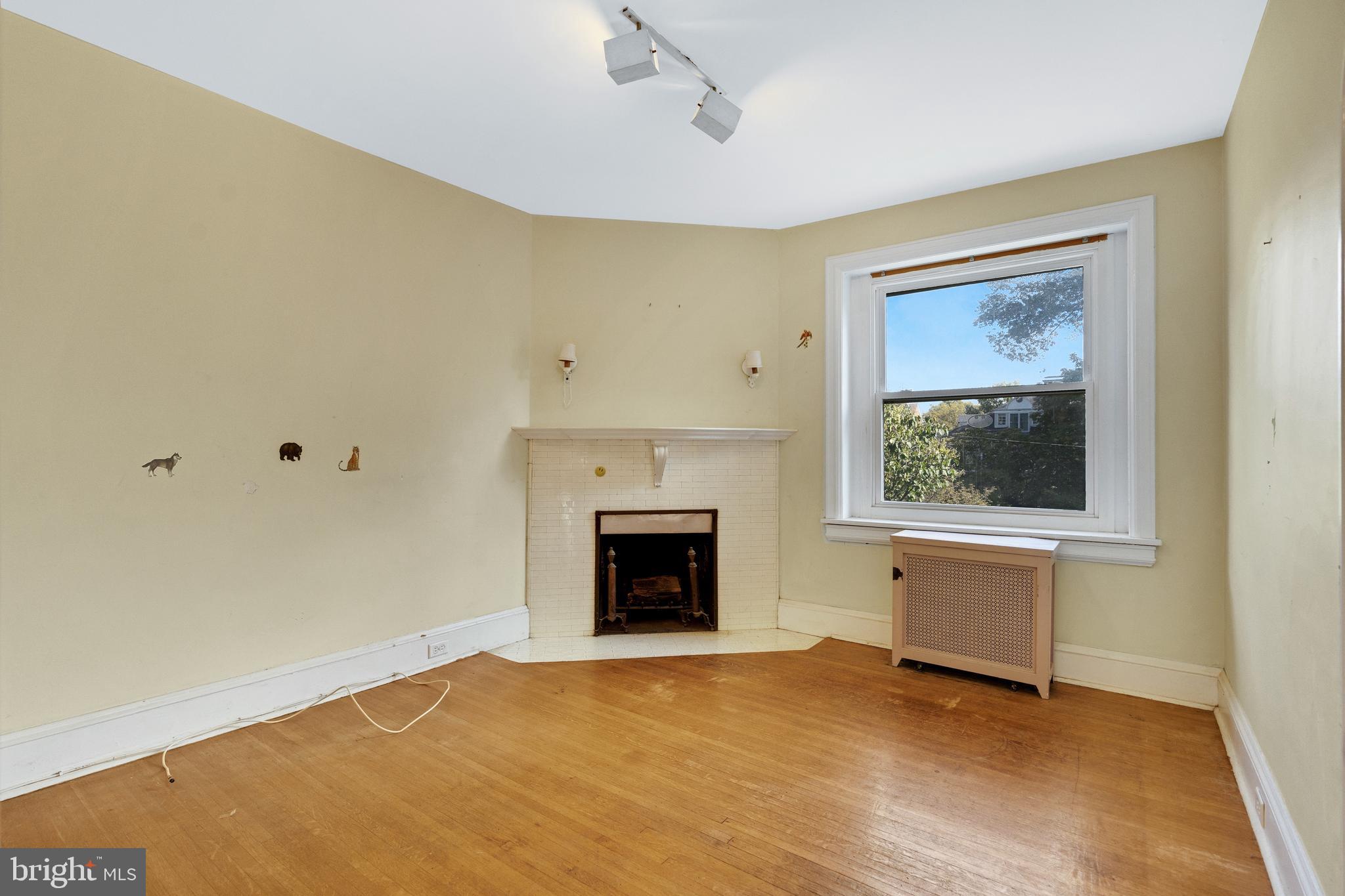 OVERBROOK - Residential