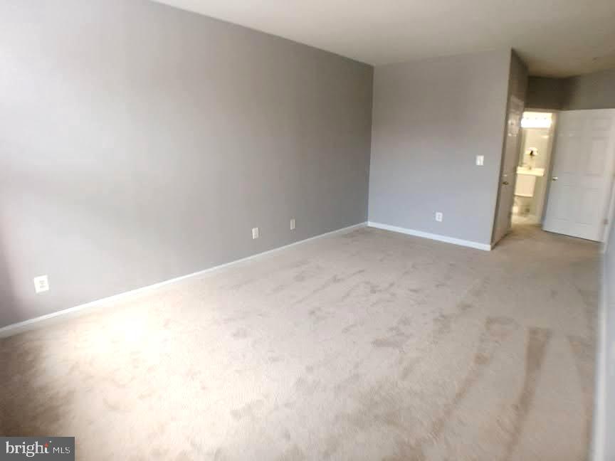 WESTBRIAR CONDOMINIUMS - Residential Lease