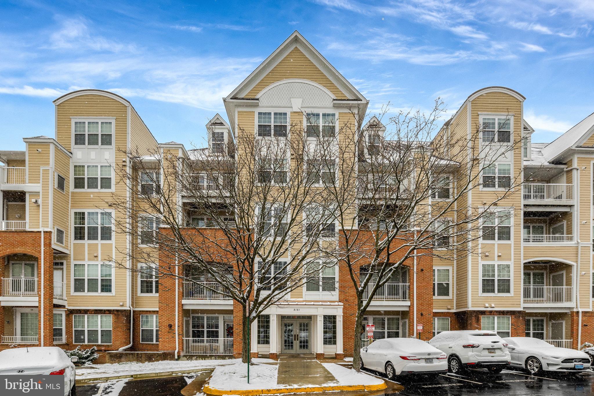 WESTBRIAR CONDOMINIUMS - Residential Lease