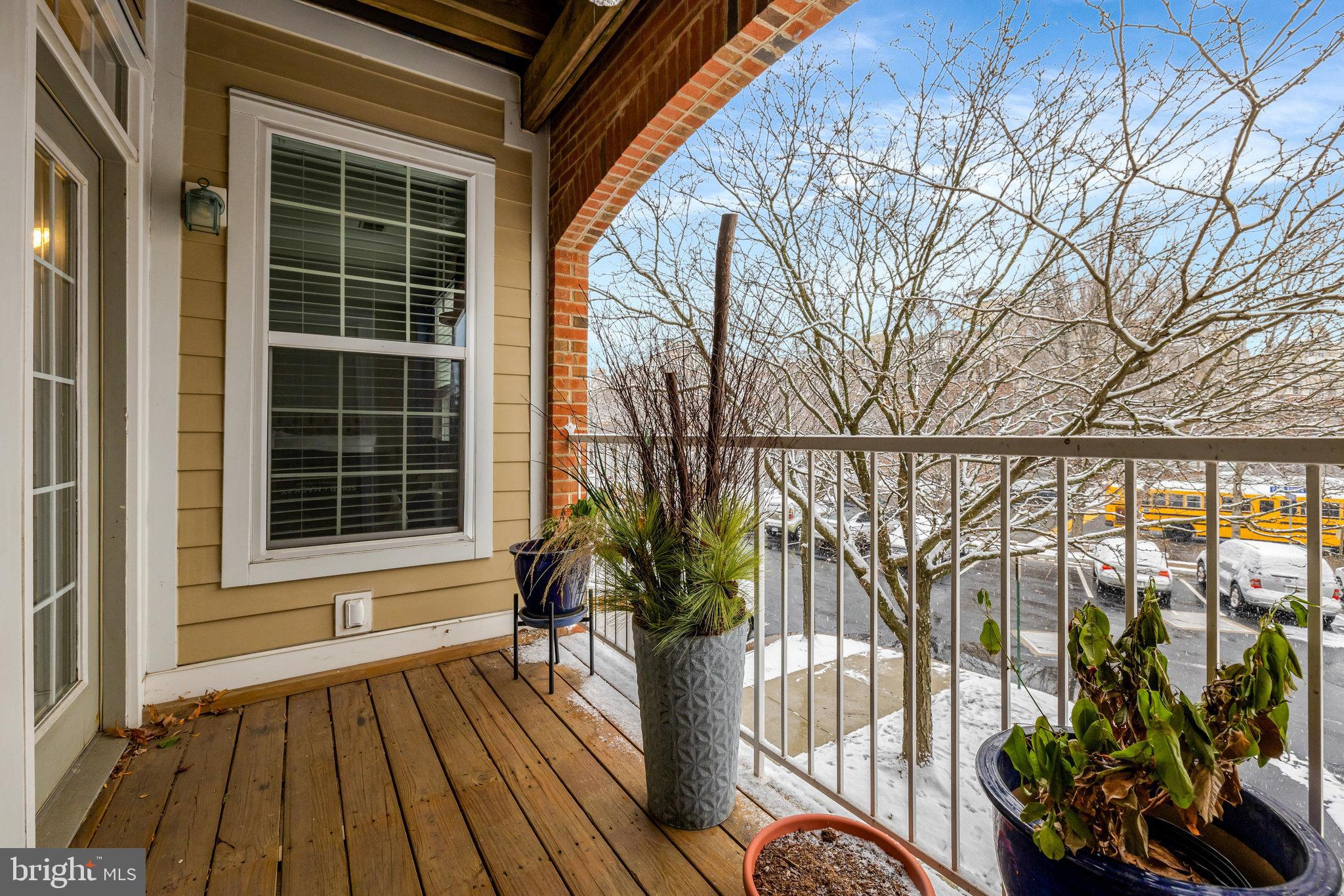 WESTBRIAR CONDOMINIUMS - Residential Lease