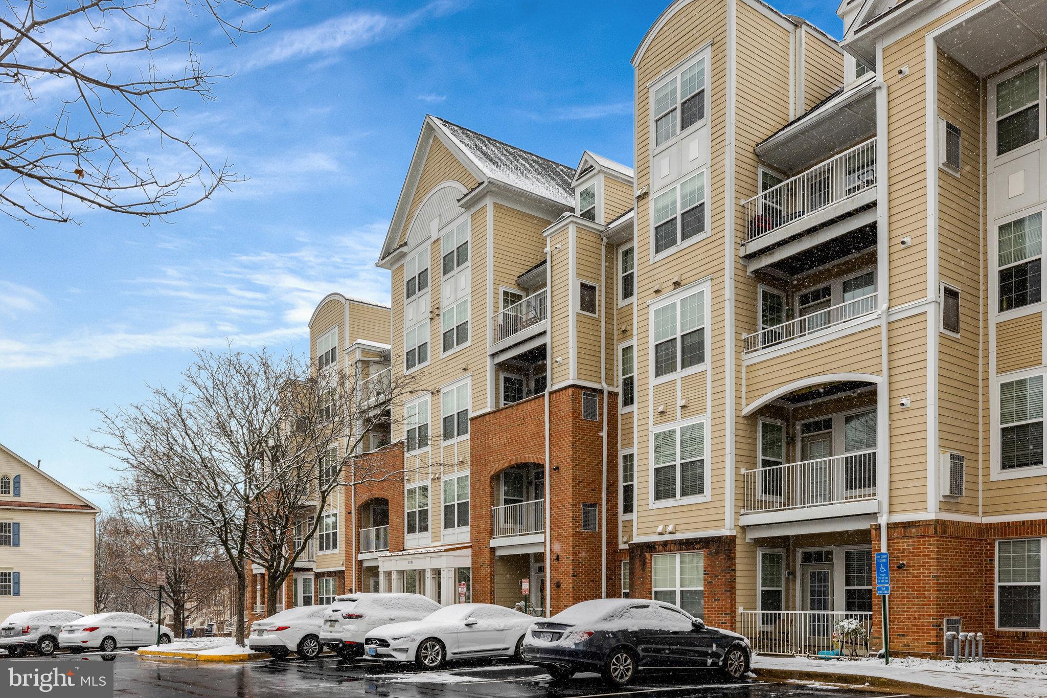 WESTBRIAR CONDOMINIUMS - Residential Lease