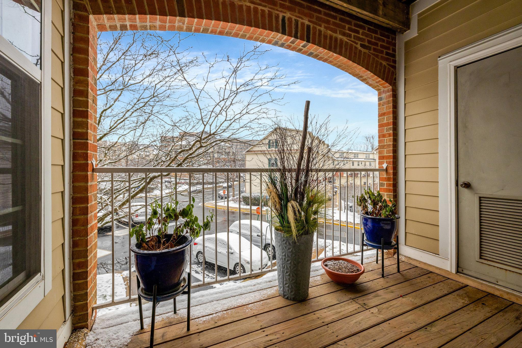 WESTBRIAR CONDOMINIUMS - Residential Lease