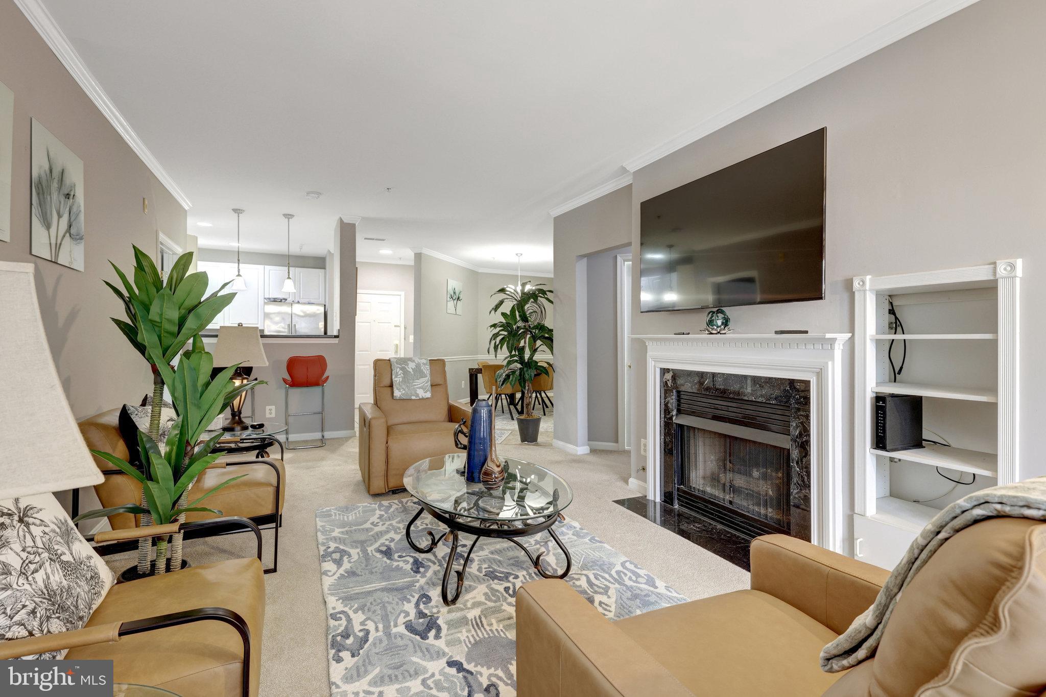 WESTBRIAR CONDOMINIUMS - Residential Lease