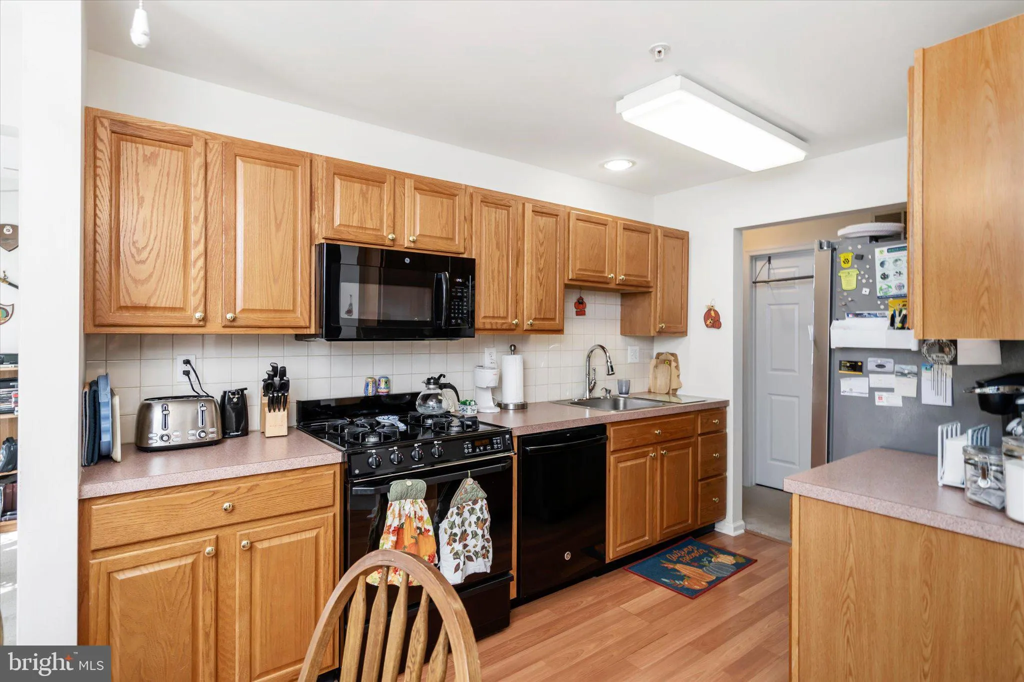 Hamilton, New Jersey 08690, United States, 2 Bedrooms Bedrooms, ,2 BathroomsBathrooms,Residential,Pending,45697