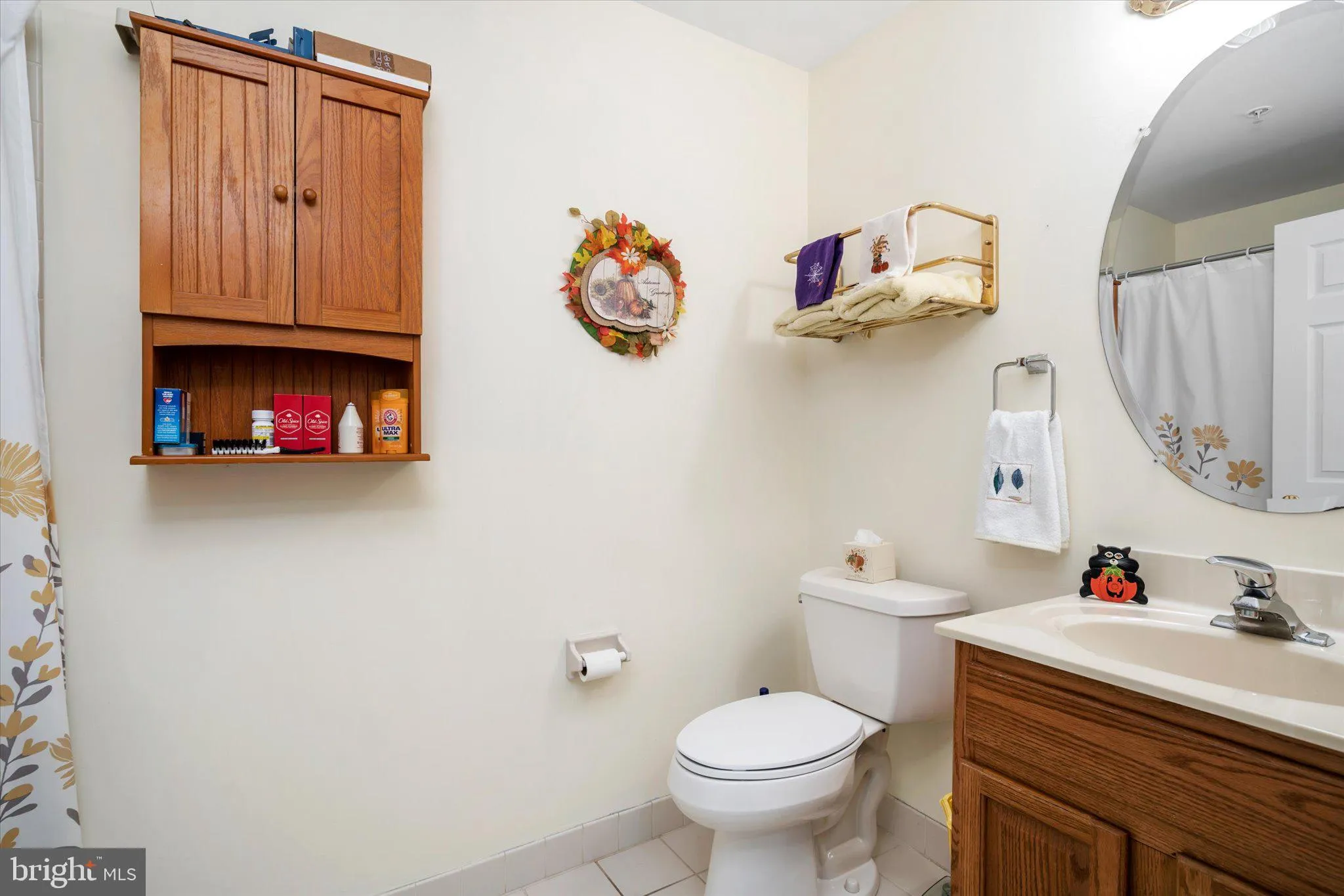 Hamilton, New Jersey 08690, United States, 2 Bedrooms Bedrooms, ,2 BathroomsBathrooms,Residential,Pending,45697