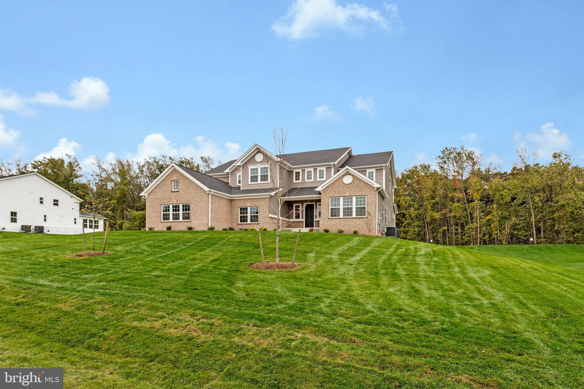 2022 SAINT JAMES ROAD