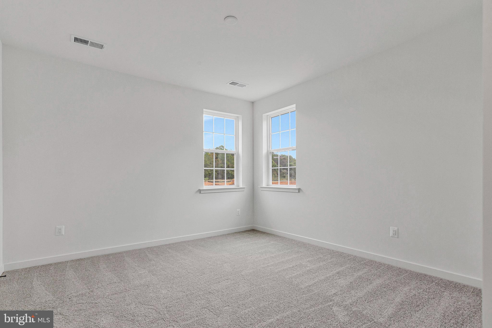 ST JAMES - Residential