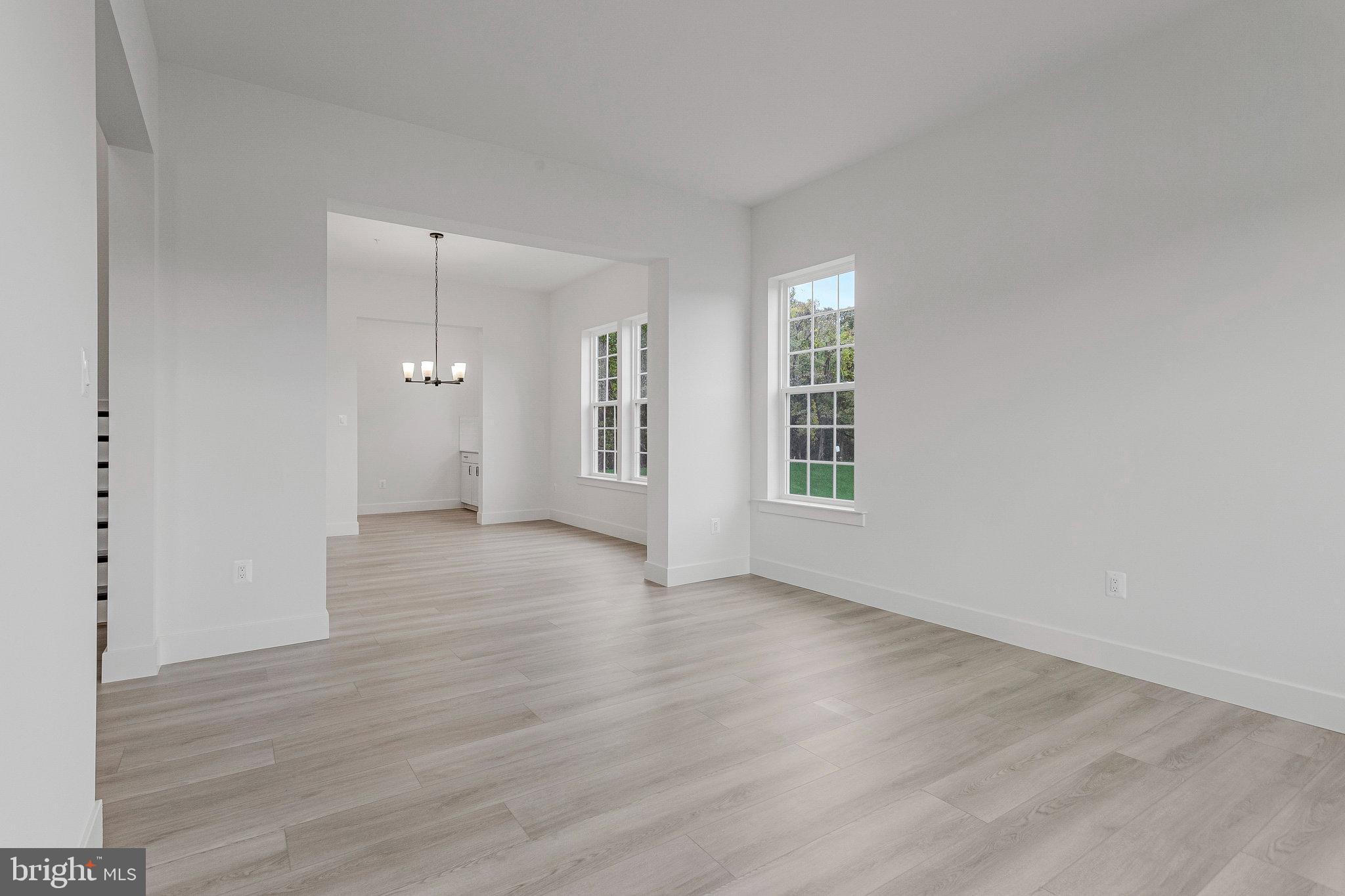 ST JAMES - Residential