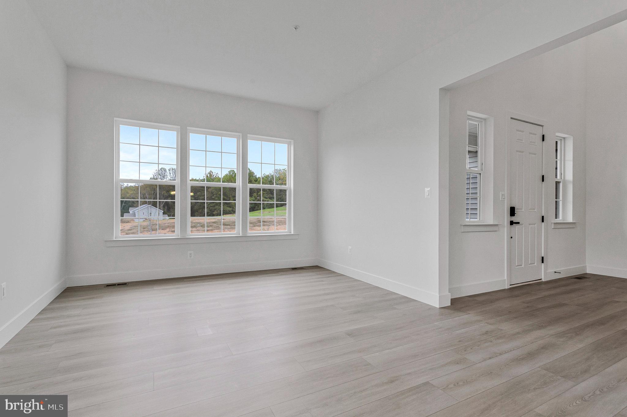 ST JAMES - Residential