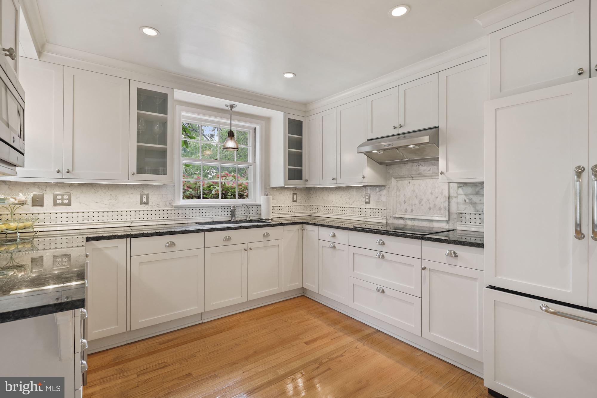 WESTMORELAND HILLS - Residential